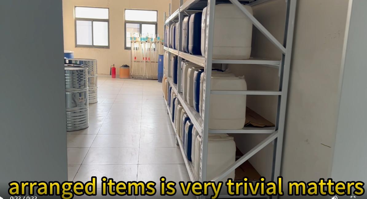 Lab containers clean and place 2